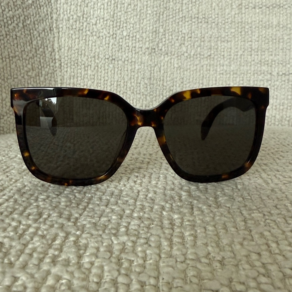Rag & Bone Tortoise Shell Sunglasses